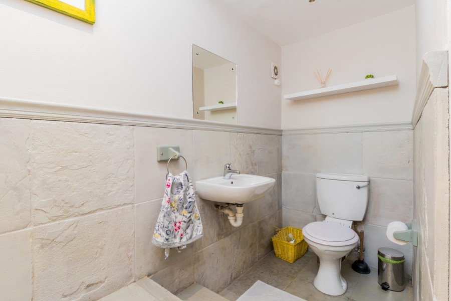 4 Bedroom Property for Sale in Newlands Western Cape